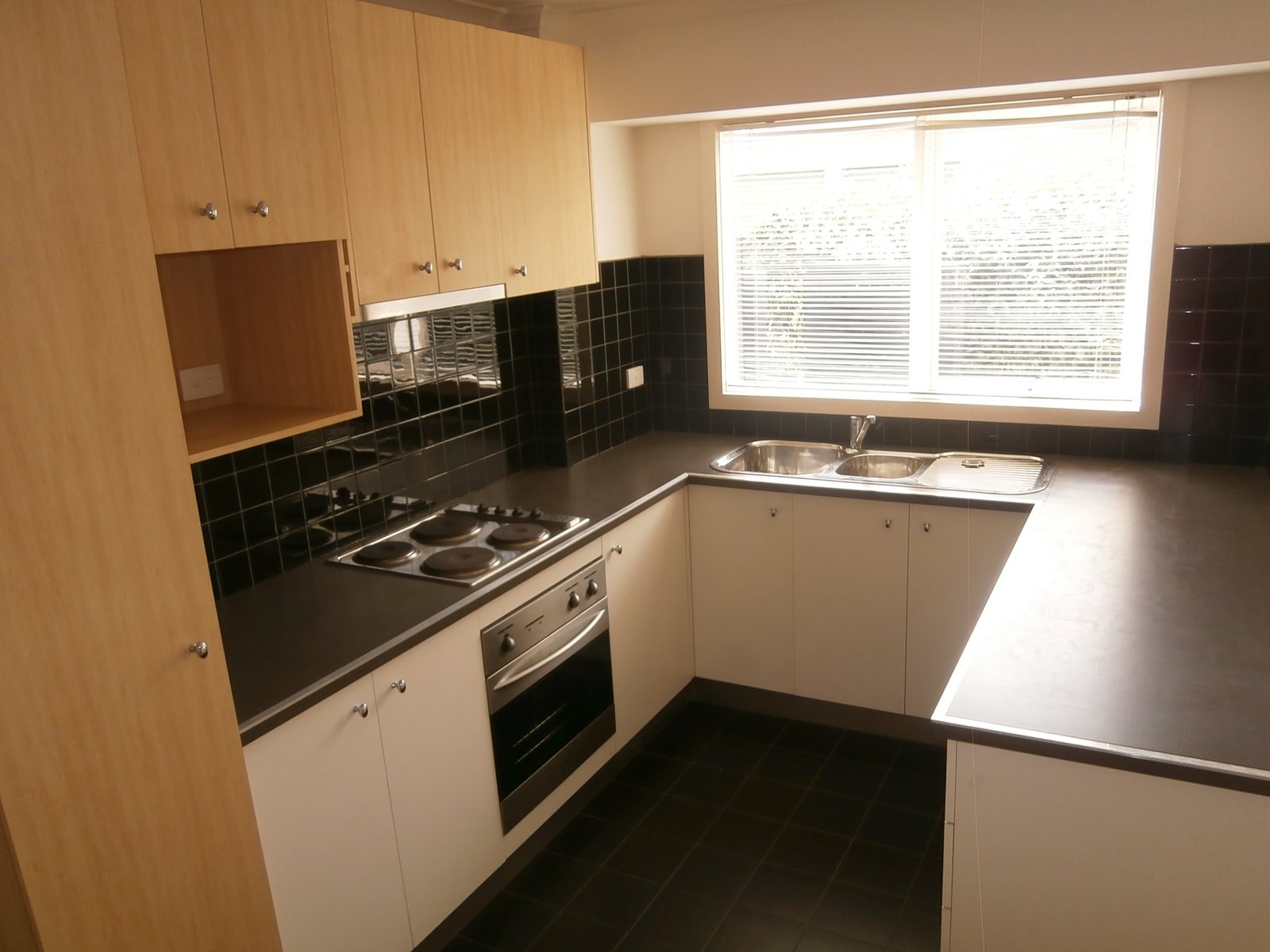 Gallery: 12/444 Albion Street
