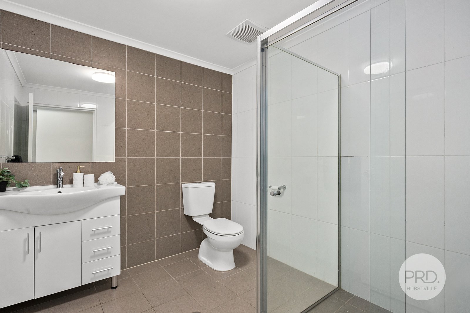 12/45 Forest Road HURSTVILLE 8