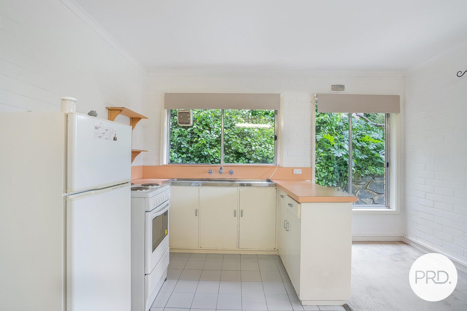 1/246 Churchill Avenue SANDY BAY 4