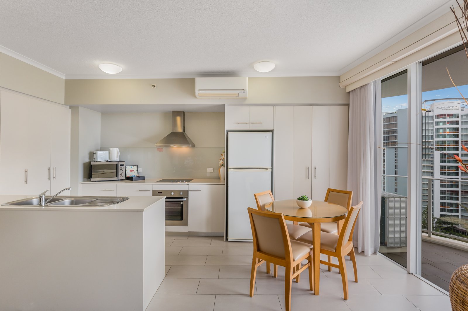 1246/6-8 Stuart Street TWEED HEADS 3