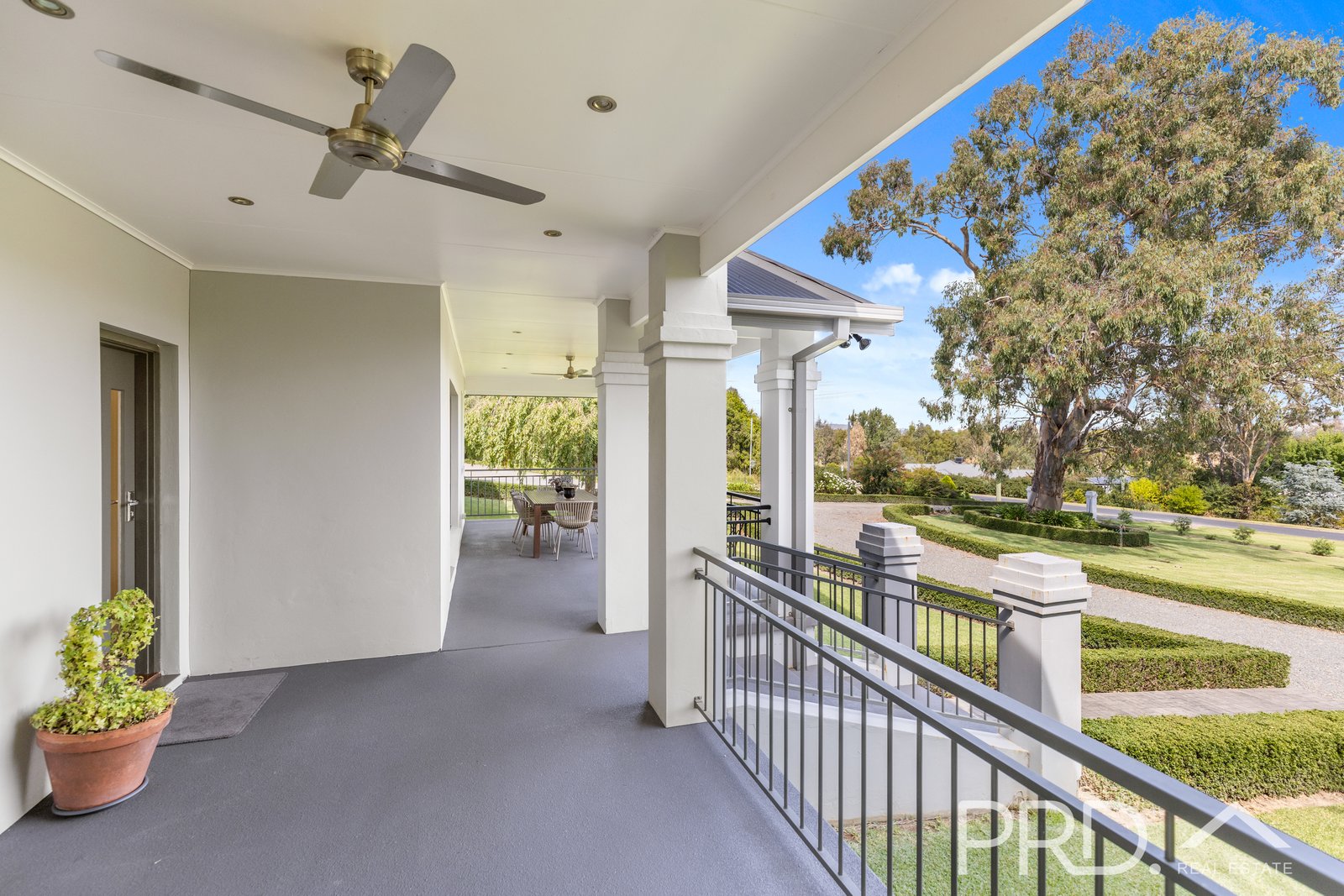 12/477 Wee Jasper Road TUMUT 2