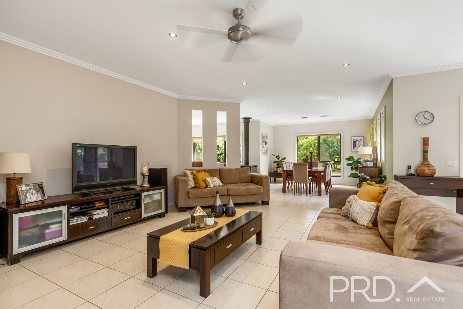 12/477 Wee Jasper Road TUMUT 17