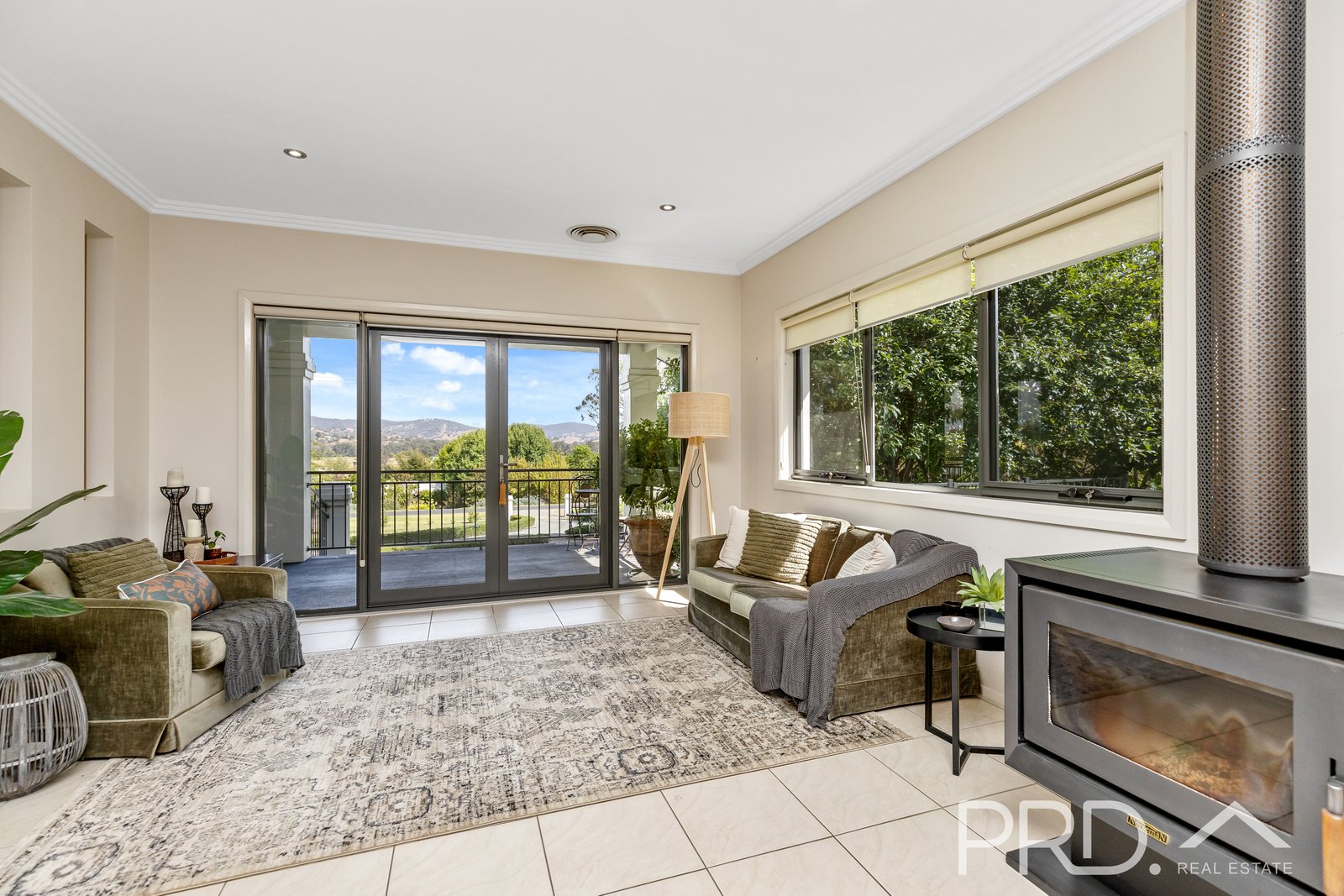 12/477 Wee Jasper Road TUMUT 19