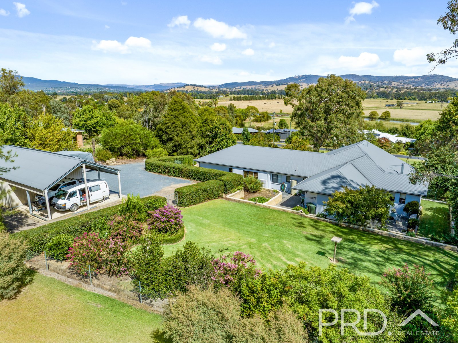 12/477 Wee Jasper Road TUMUT 26