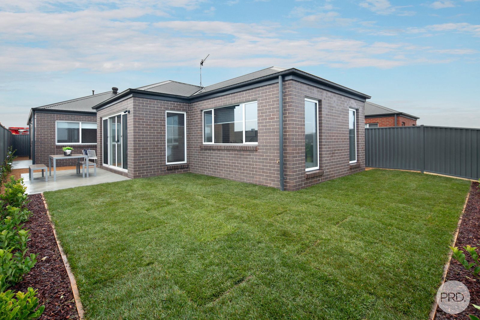 1248/76 Grainger Parade LUCAS 13