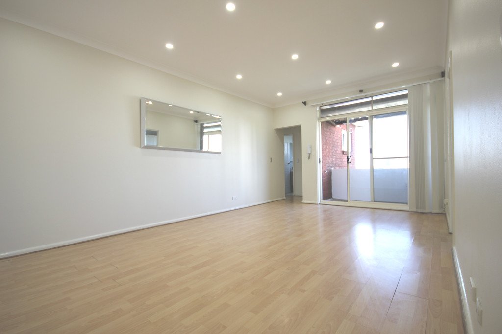 12/49-50 Railway Street ROCKDALE 2