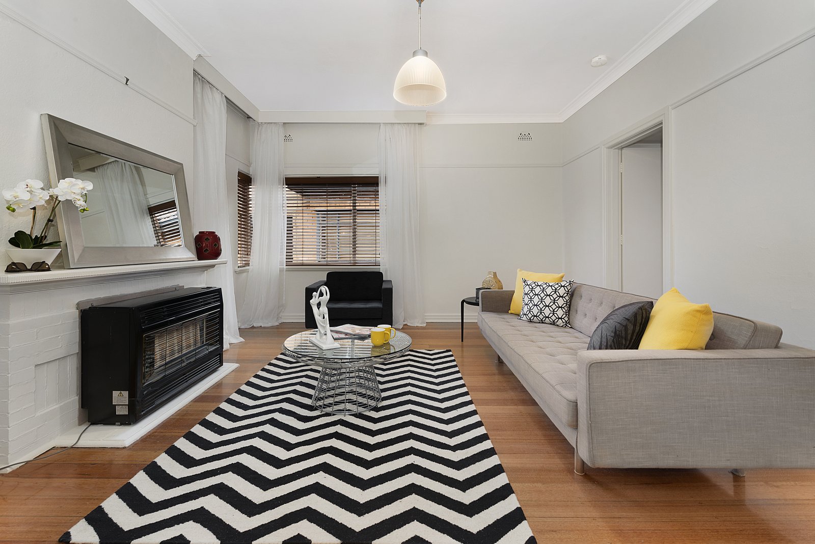 Gallery: 12/49 Acland Street