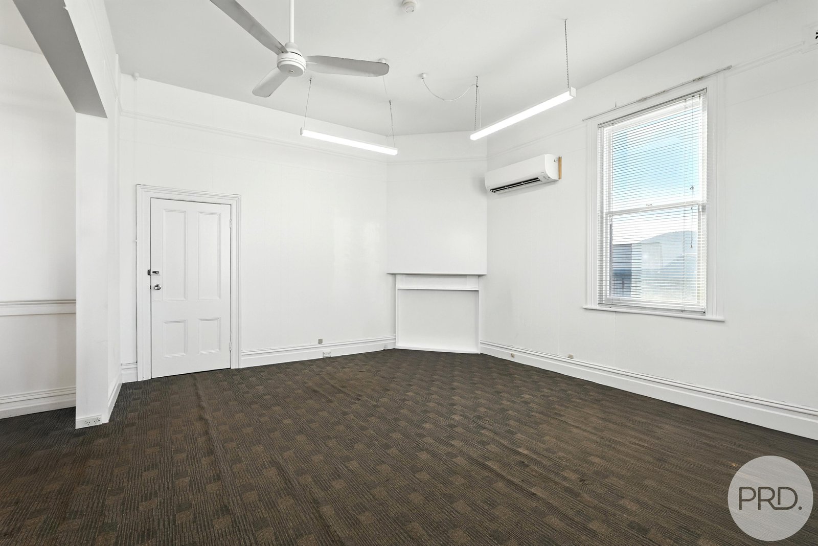 1&2/493 Main Road MONTROSE 18