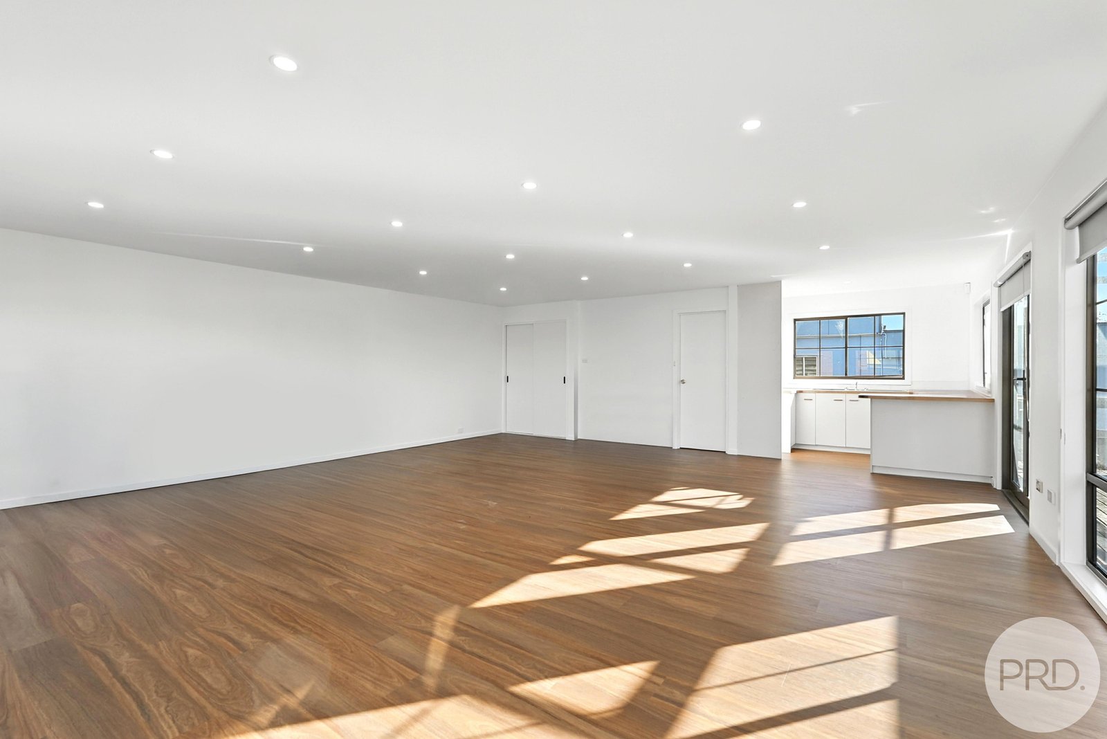 1&2/493 Main Road MONTROSE 27