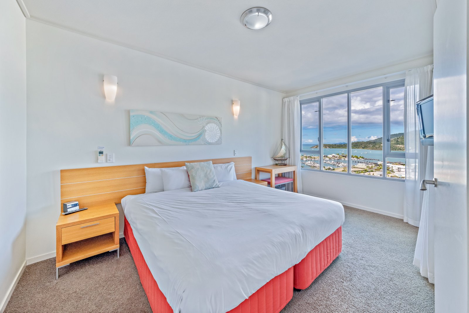 124/9A Hermitage Drive AIRLIE BEACH 9