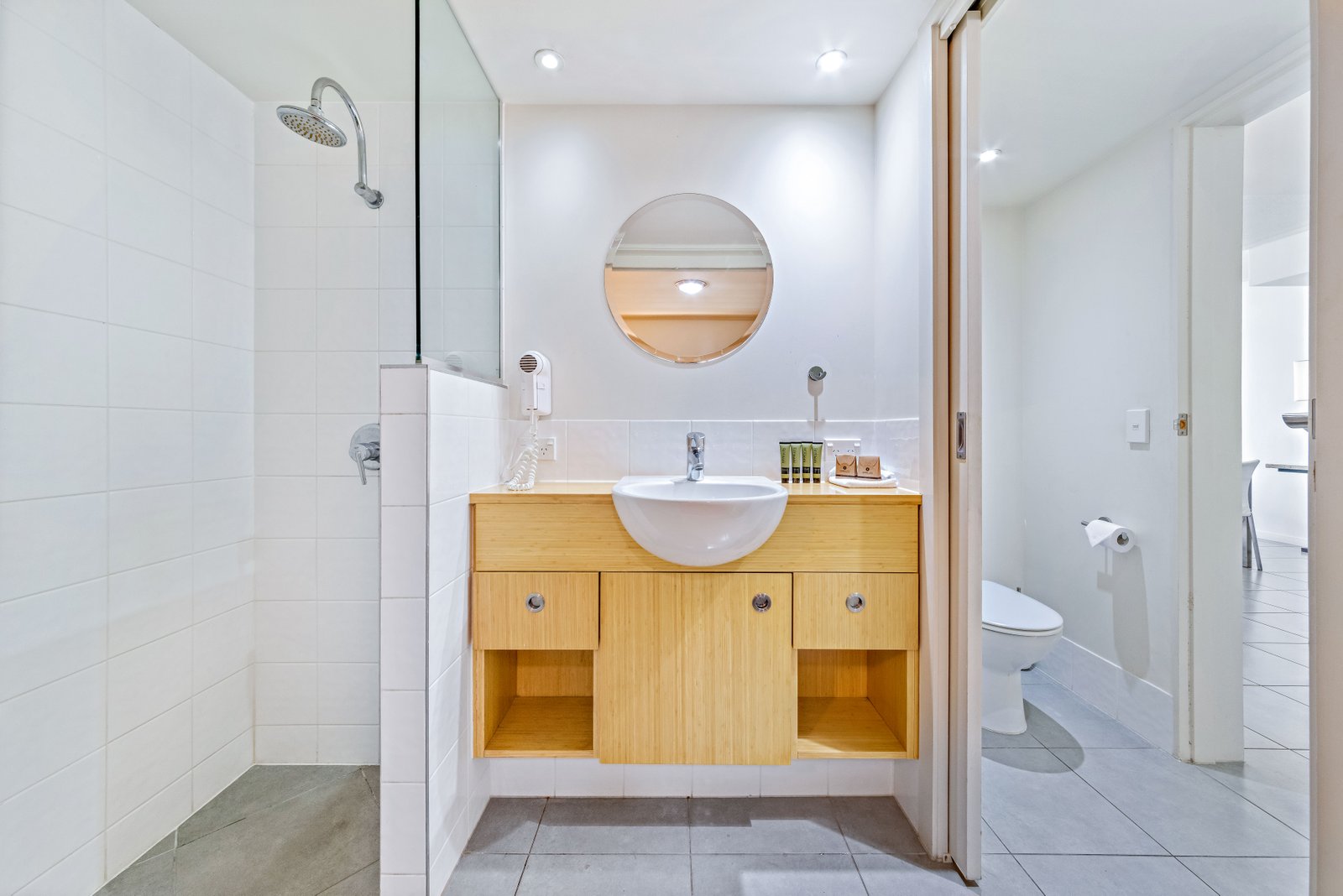 124/9A Hermitage Drive AIRLIE BEACH 14