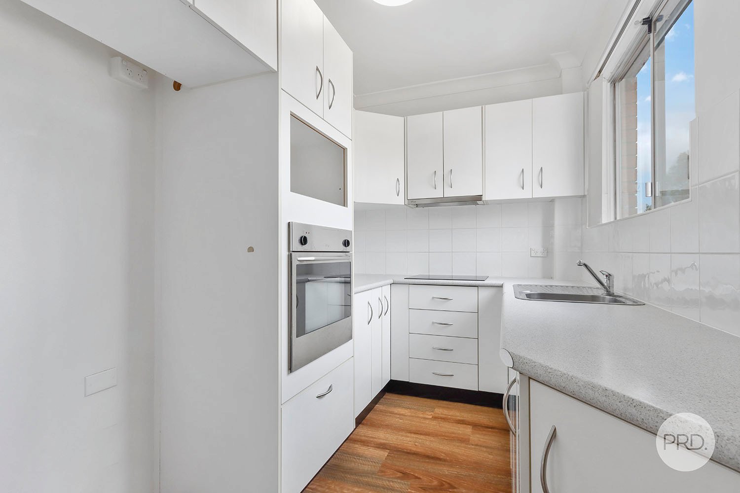 1/24a Macquarie Place MORTDALE 1