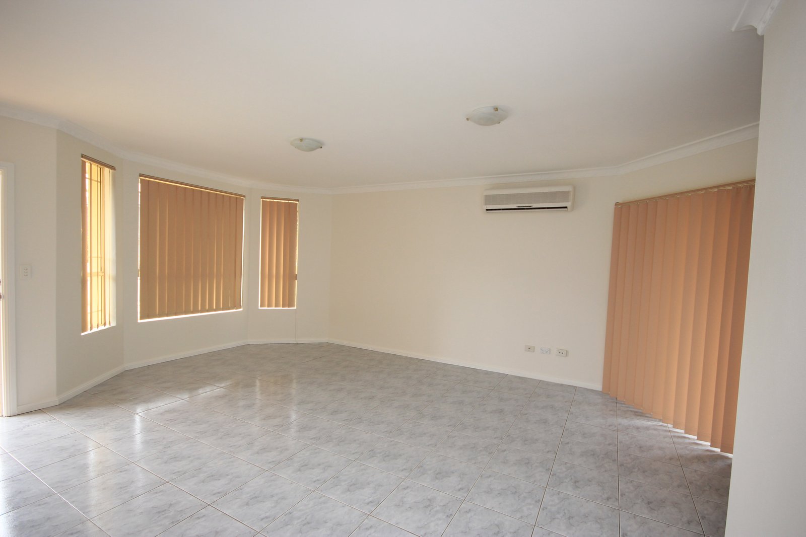 1/25-27 Horbury Street SANS SOUCI 2