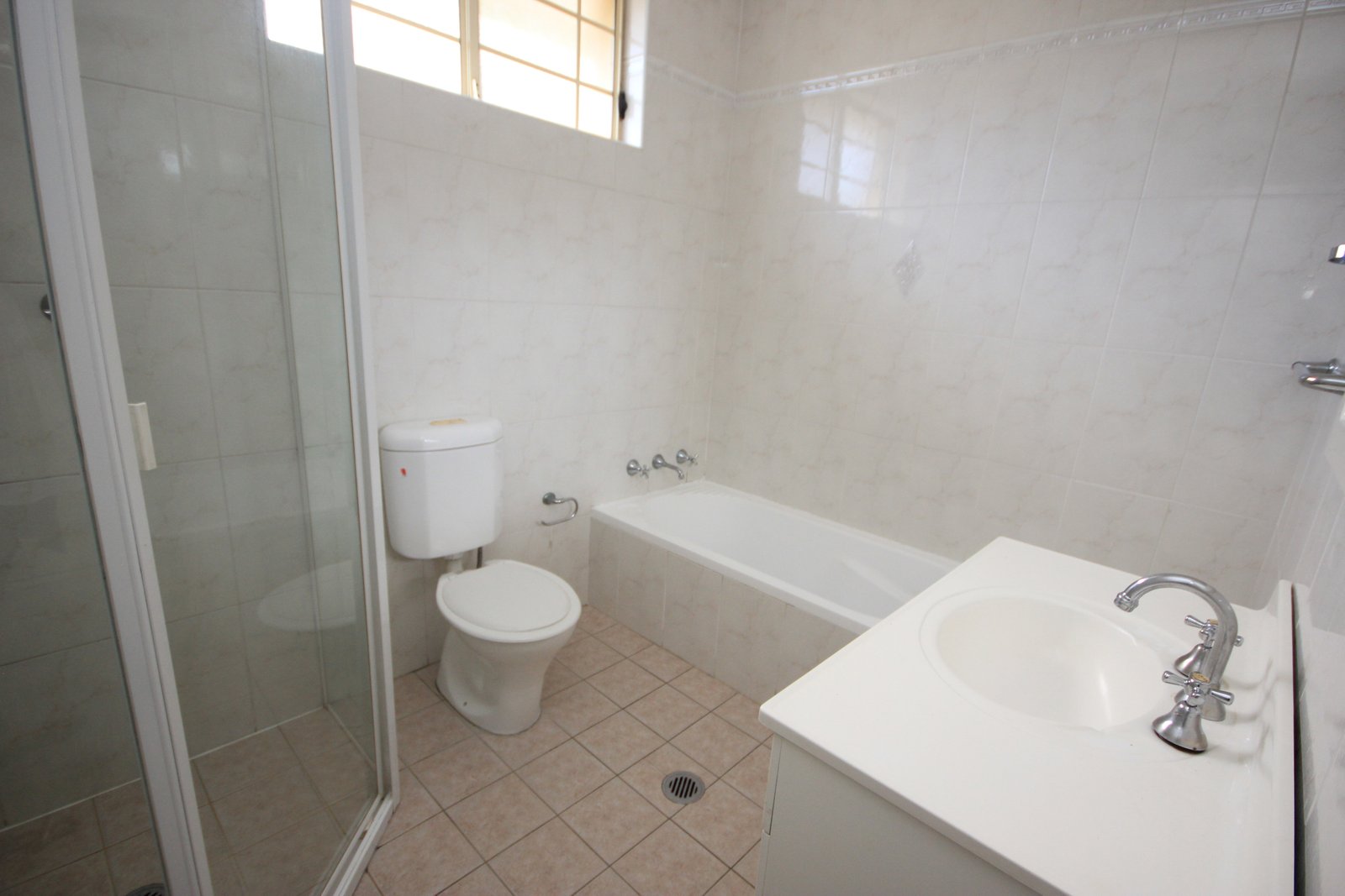 1/25-27 Horbury Street SANS SOUCI 8