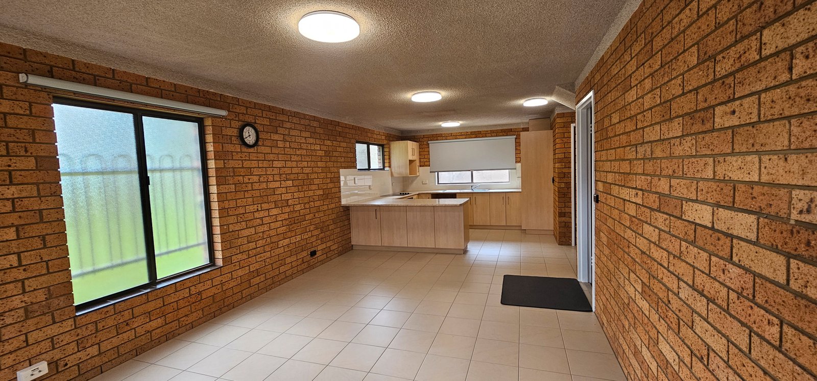 1/25 Arthur Street COFFS HARBOUR 2