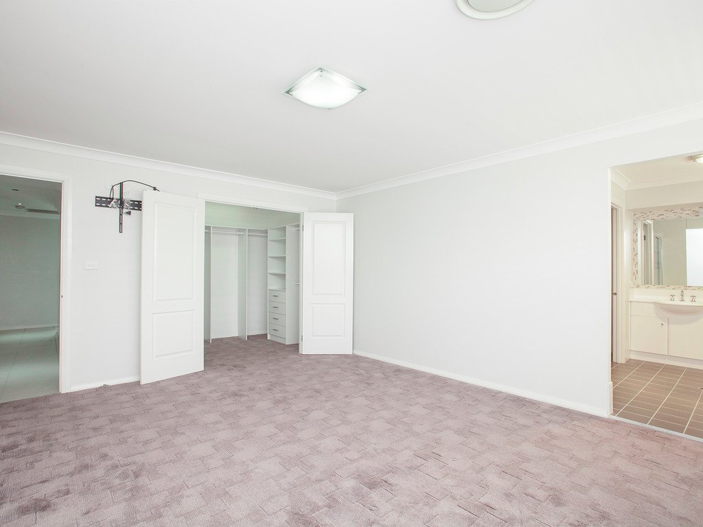 125 Avery Street RUTHERFORD 13