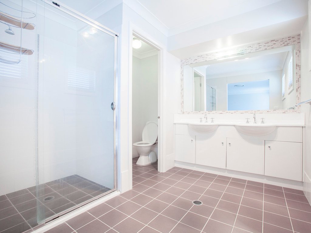 125 Avery Street RUTHERFORD 14