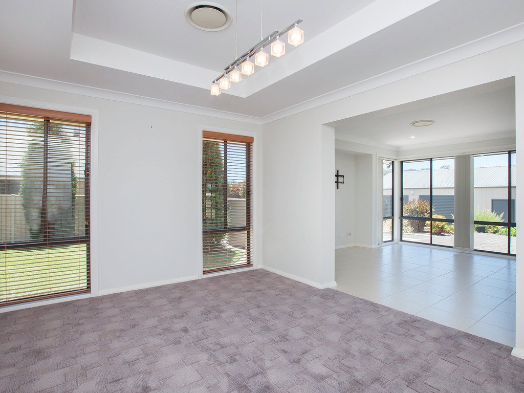 125 Avery Street RUTHERFORD 19