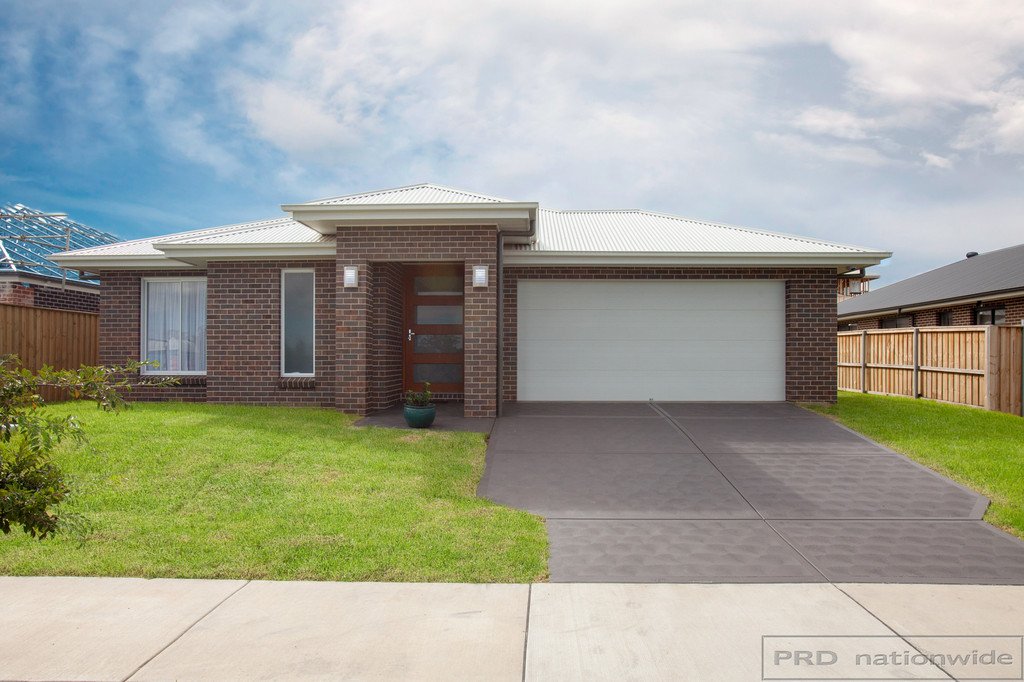 125 Billabong Parade CHISHOLM 1