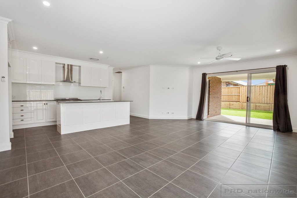 125 Billabong Parade CHISHOLM 6