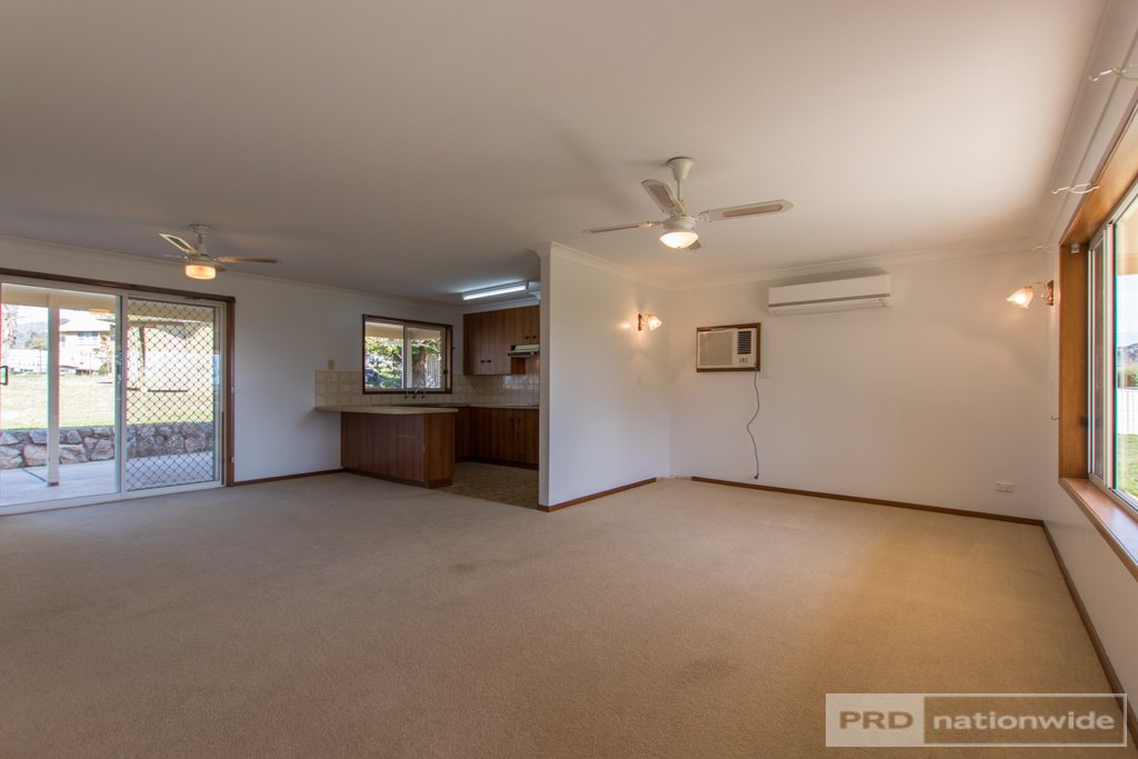 125 Blowering Road TUMUT 5