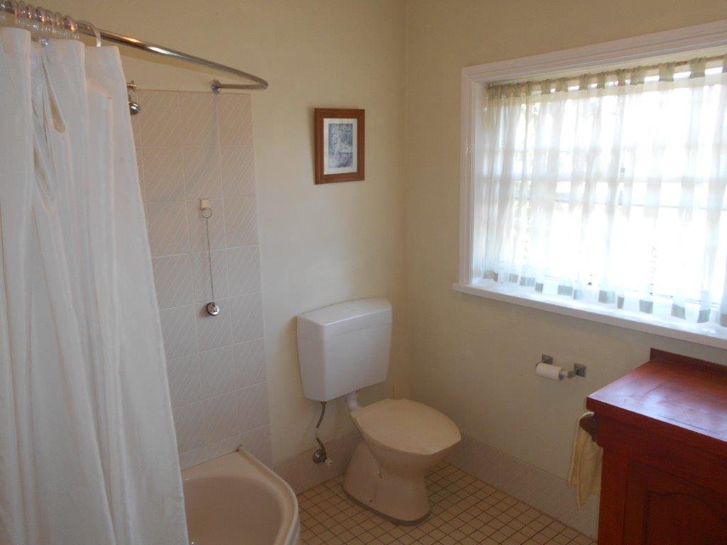 125 Bombowlee Avenue TUMUT 14