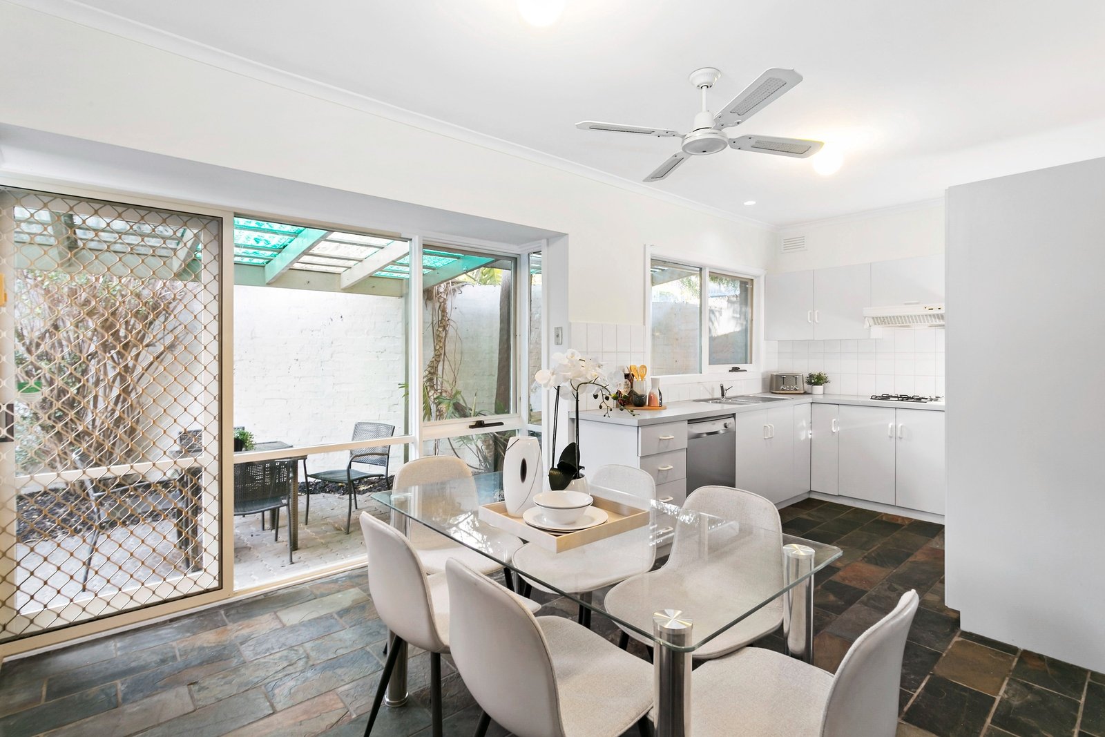 Real Estate and Property in 1/25 Bullen Street, Doncaster East, VIC