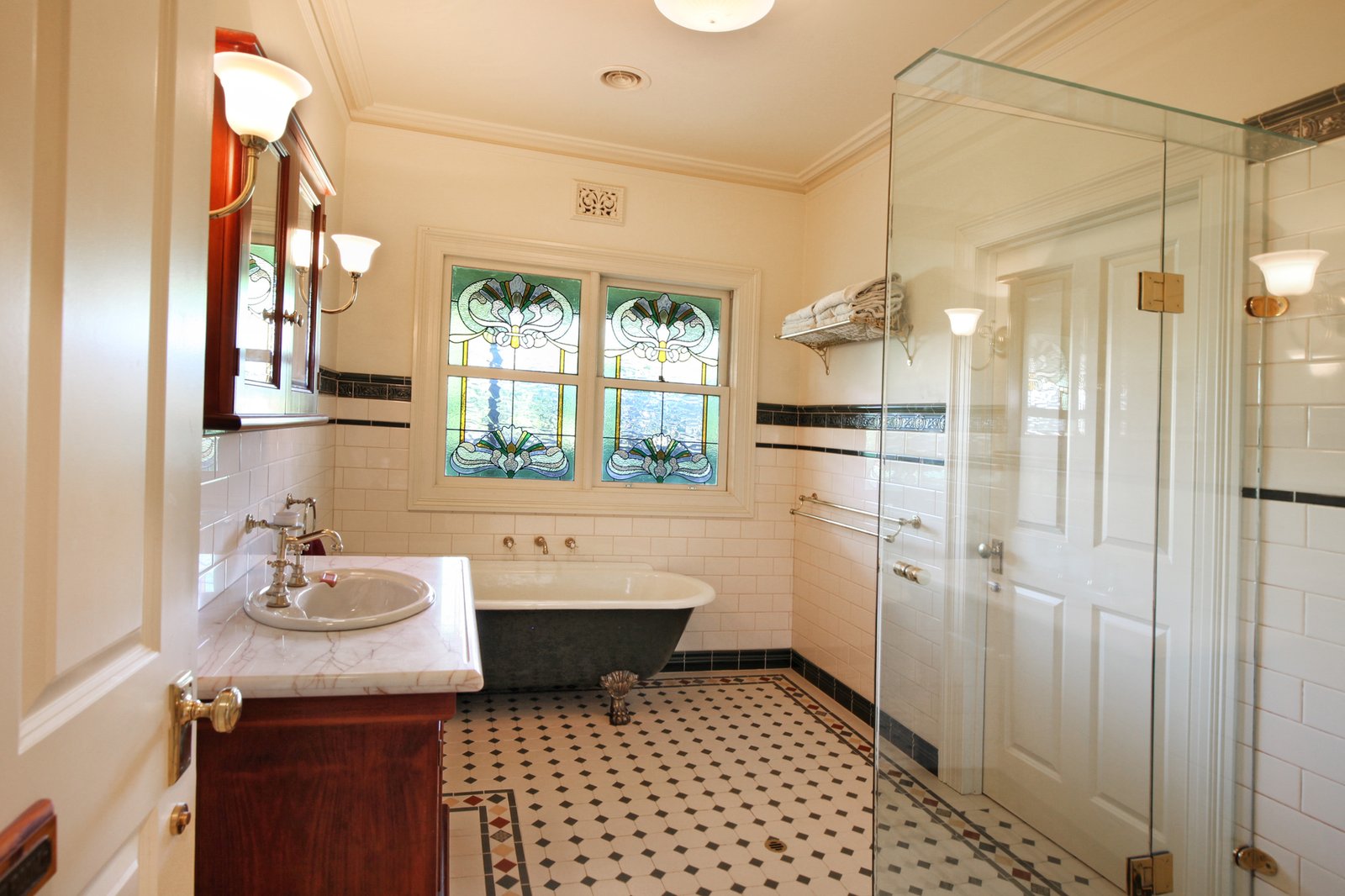 Real Estate and Property in 125 Cemetery Road, Tylden, VIC