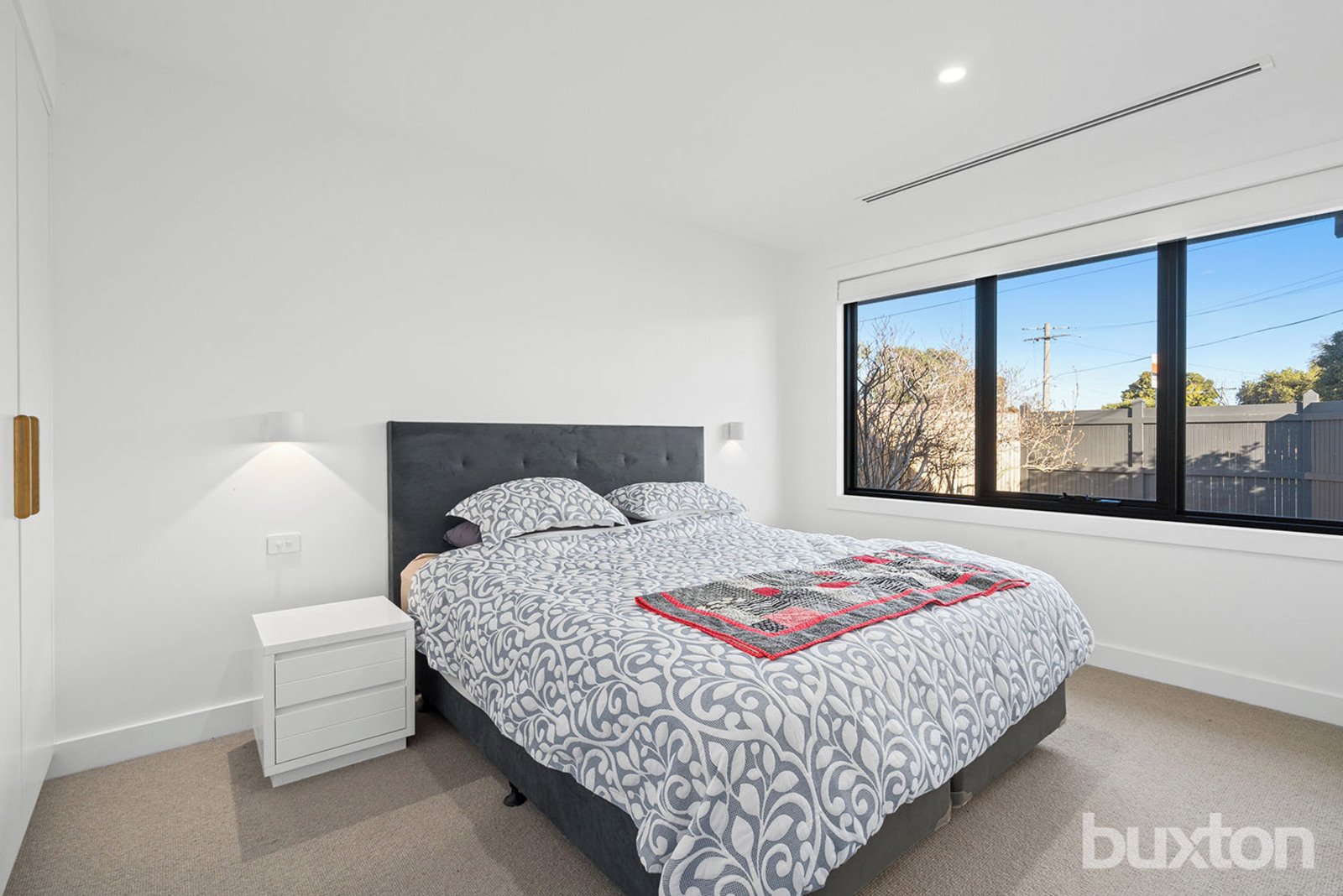 Gallery: 125 Centre Dandenong Road