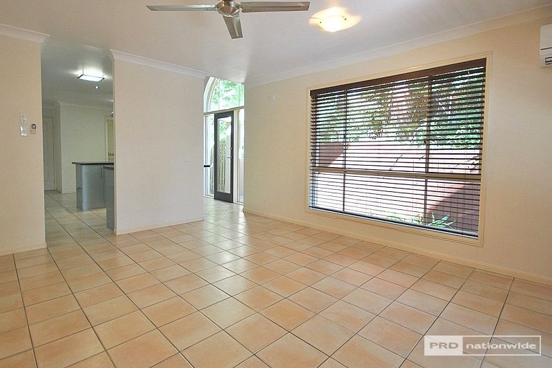 1/25 Charlton Street SOUTHPORT 7