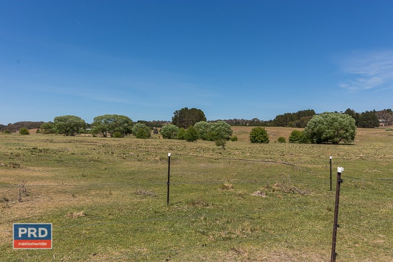 125 Clare Lane BUNGENDORE 24
