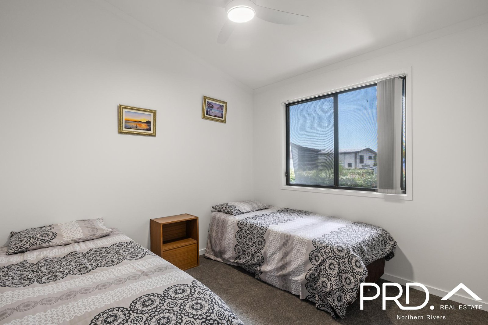 125 Cockatoo Close / 69 Light Street CASINO 6