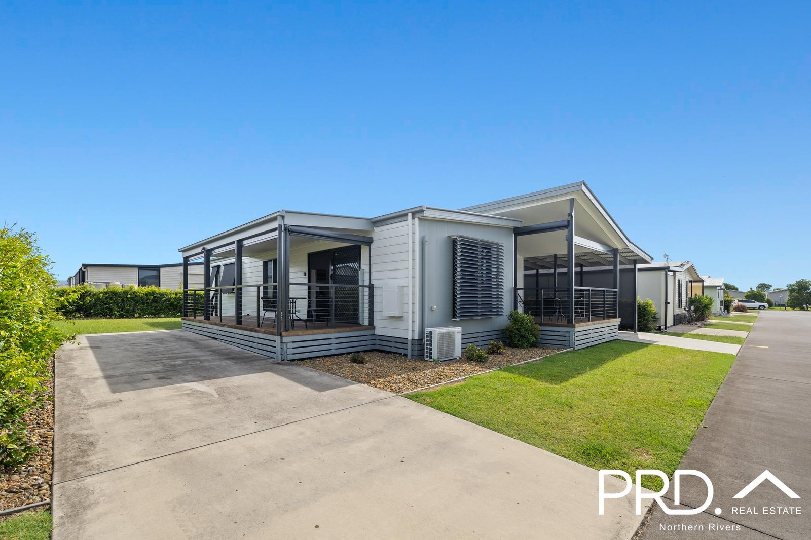 125 Cockatoo Close / 69 Light Street CASINO 11