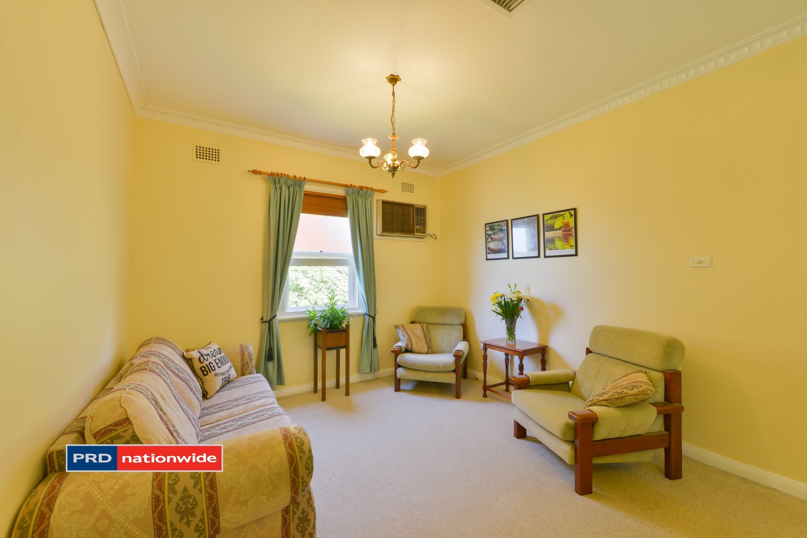 125 Crown Street TAMWORTH 4