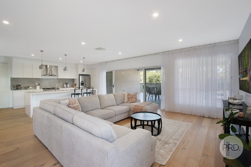 125 Emma Way GLENROY 3