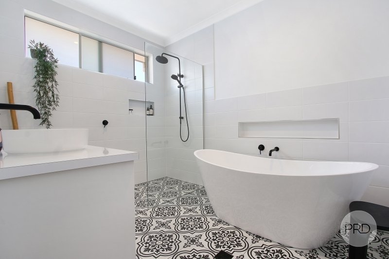 125 Emma Way GLENROY 11