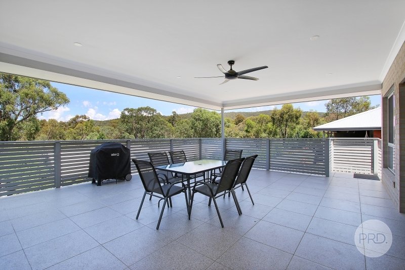 125 Emma Way GLENROY 15