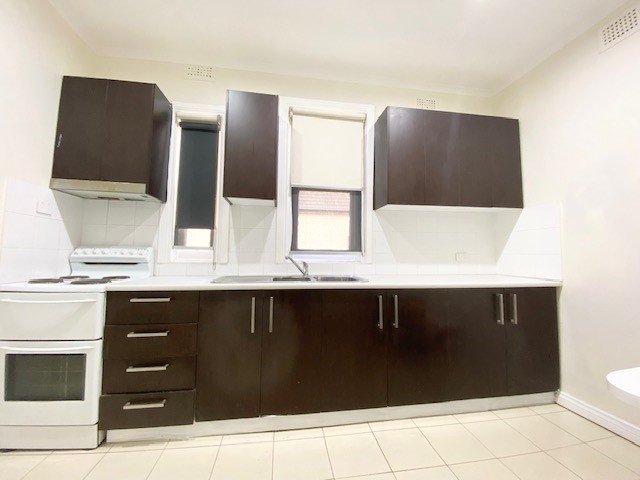 1/25 English Street KOGARAH 3