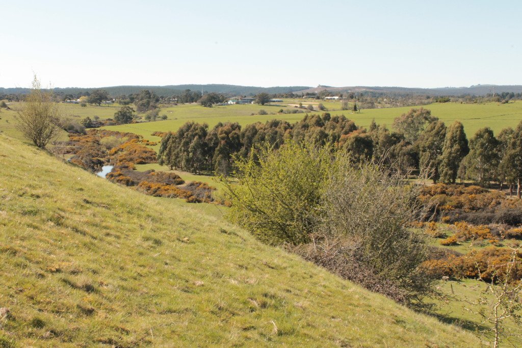 125 Four Star Road CRESWICK 9