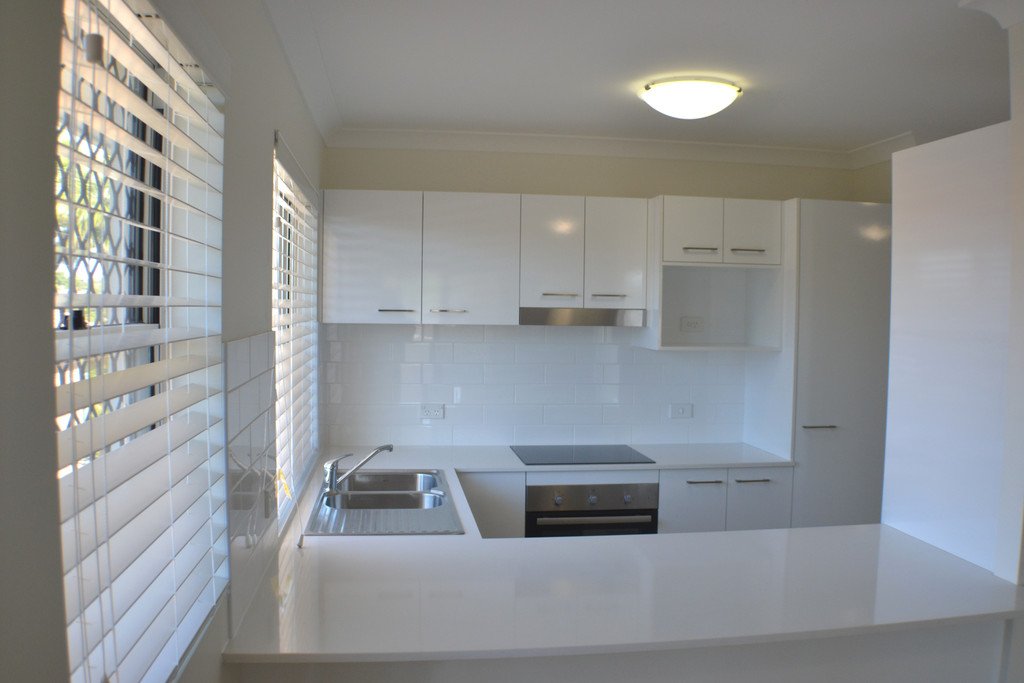125 FRANZ Road CLAYFIELD 2