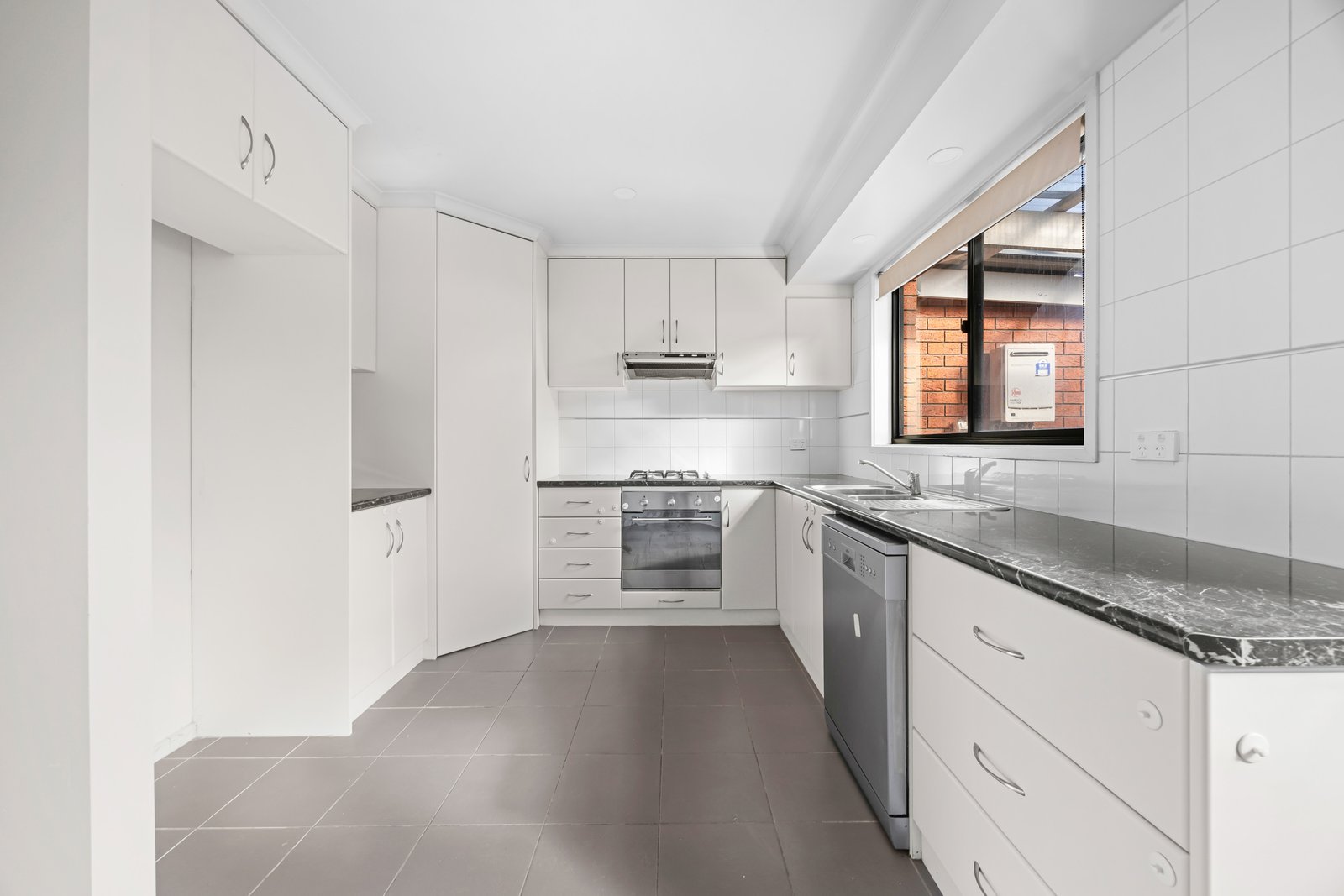 Gallery: 125 Jasmine Drive