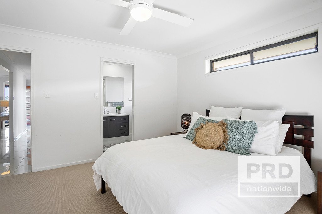 1/25 John O'Neill Circuit GOONELLABAH 10