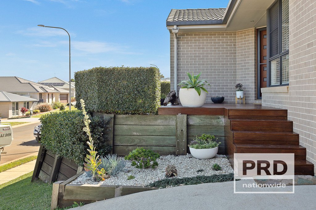 1/25 John O'Neill Circuit GOONELLABAH 14