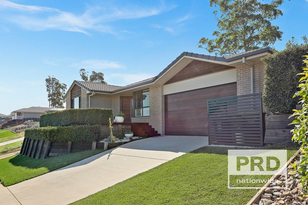 1/25 John O'Neill Circuit GOONELLABAH 17