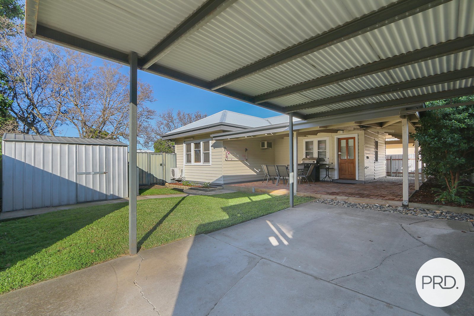 1/25 Kelly Street WODONGA 12