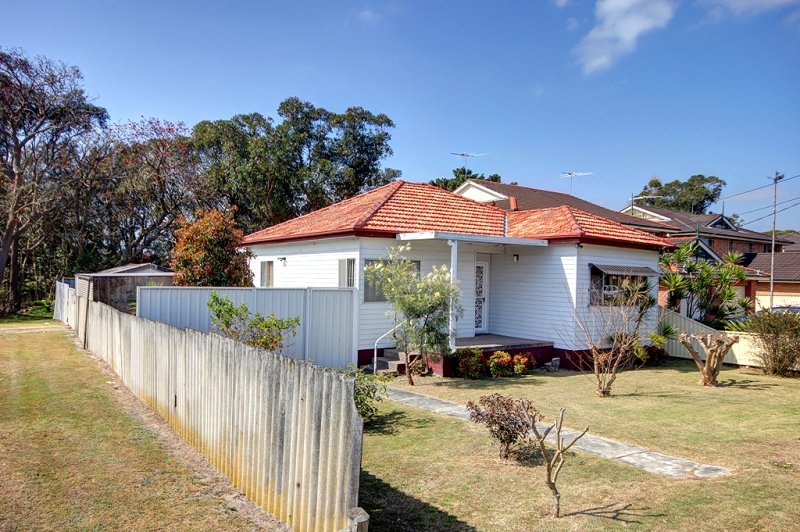 125 Napoleon Street SANS SOUCI 1
