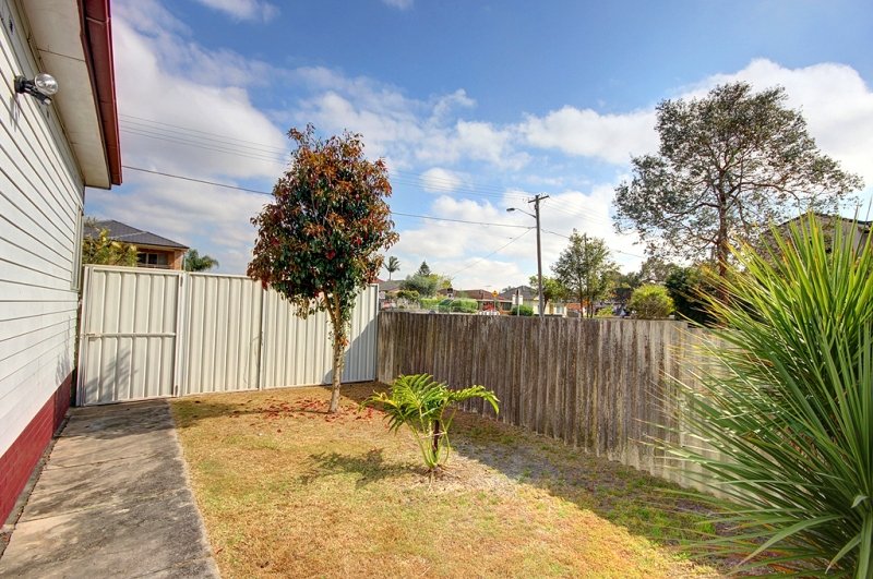 125 Napoleon Street SANS SOUCI 8