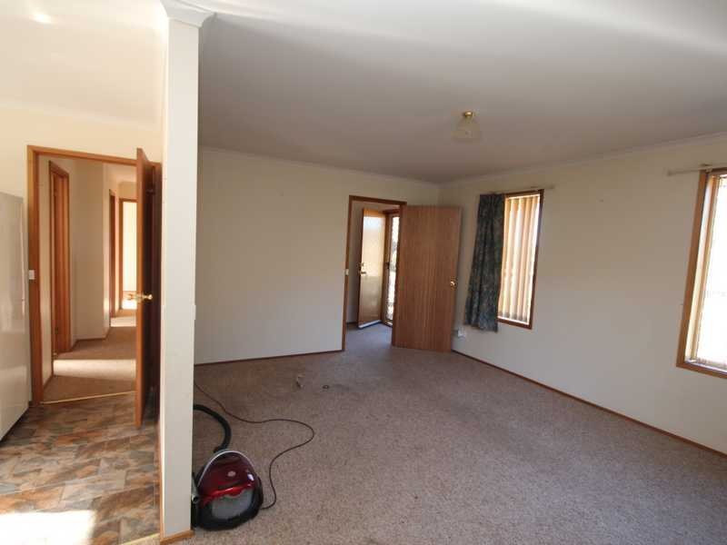 1/25 Opal Drive BLACKMANS BAY 12