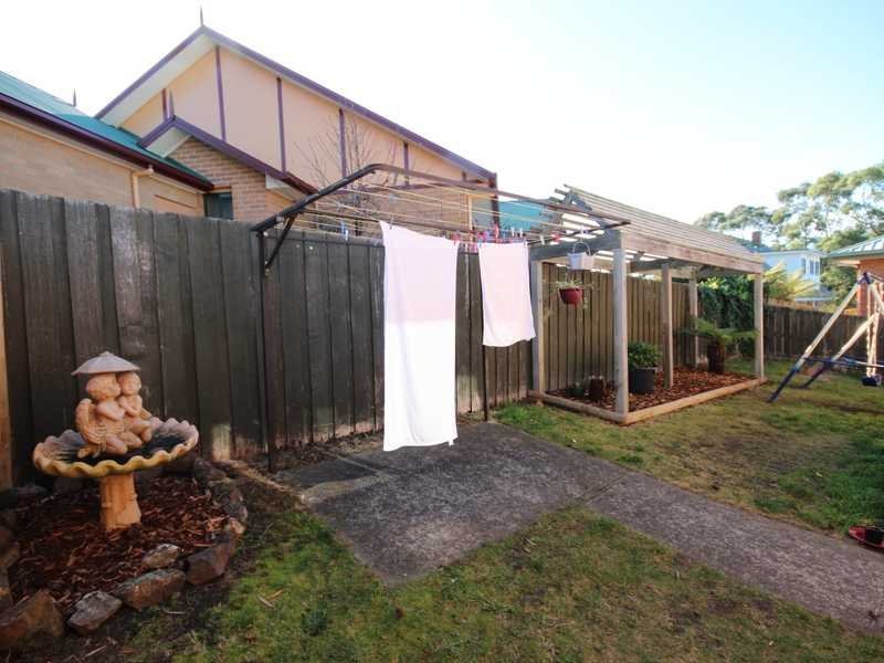 1/25 Opal Drive BLACKMANS BAY 18