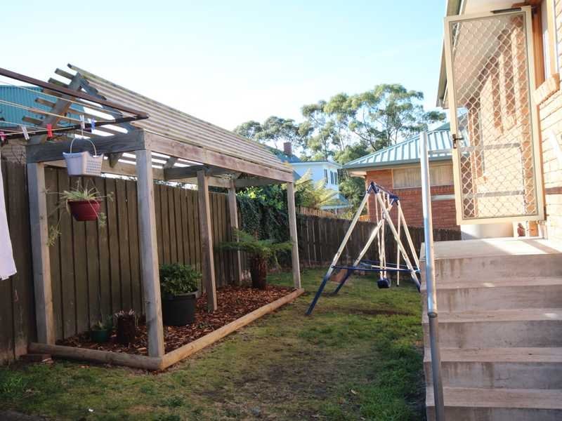 1/25 Opal Drive BLACKMANS BAY 19
